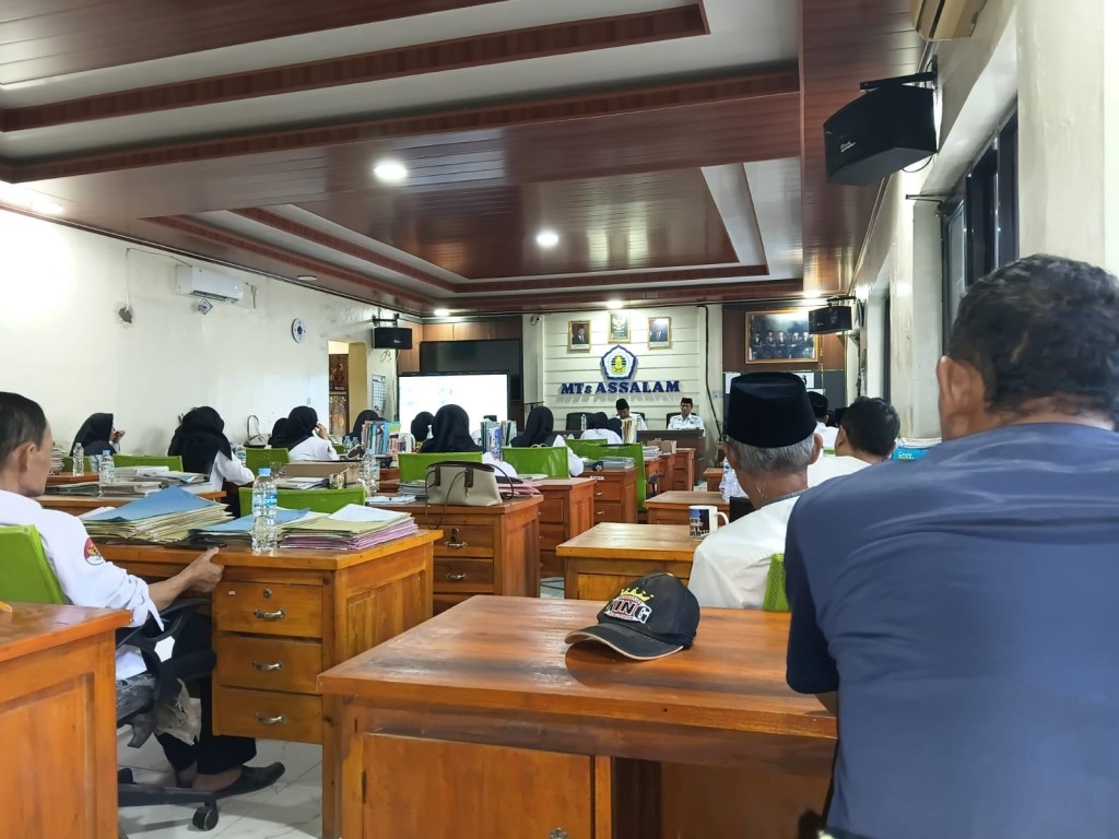 Perkokoh Visi Berperadaban dan Nilai Ke-Aswaja-an, MTs Assalam Gelar Rapat Syahriahan Agustus 2026