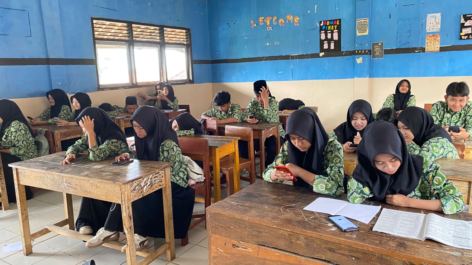 Bidang Akademik & Literasi